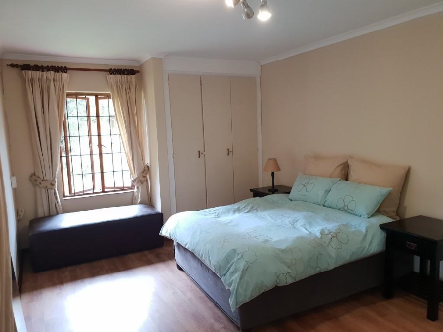 2 Bedroom Property for Sale in Atholl Gauteng