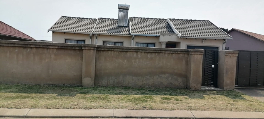 3 Bedroom Property for Sale in Kwa Thema Gauteng