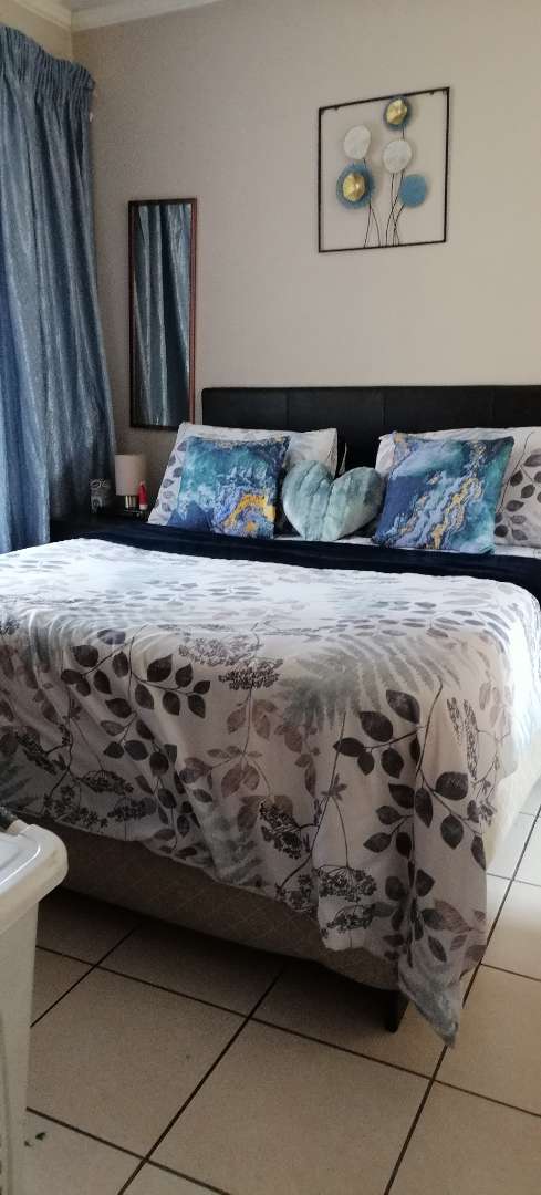 3 Bedroom Property for Sale in Kwa Thema Gauteng