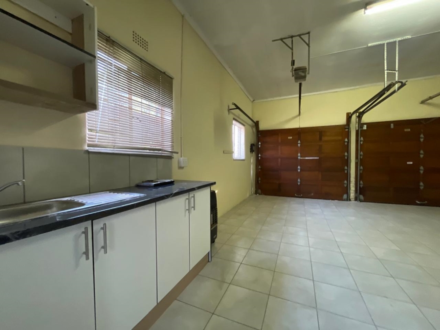 To Let 1 Bedroom Property for Rent in Sunward Park Gauteng