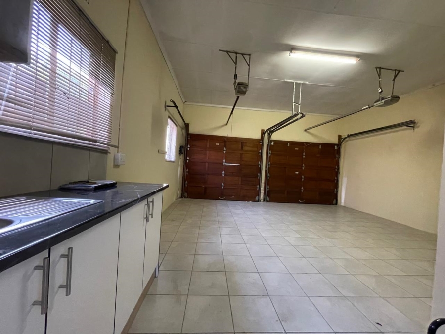 1 Bedroom Property for Sale in Sunward Park Gauteng