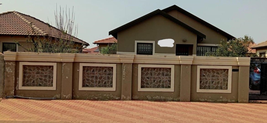 To Let 2 Bedroom Property for Rent in Alliance Gauteng