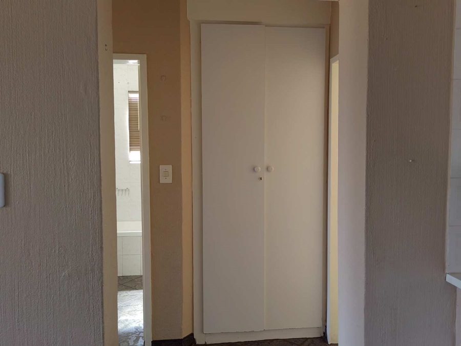 2 Bedroom Property for Sale in Raceview Gauteng