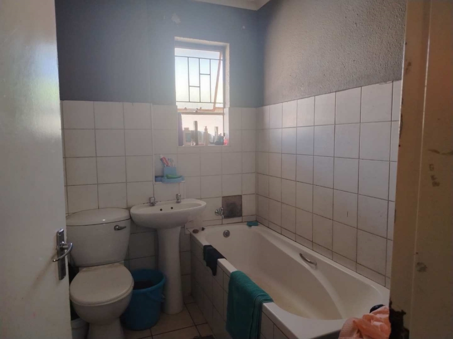 2 Bedroom Property for Sale in Kempton Park Central Gauteng