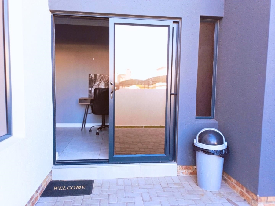 To Let 3 Bedroom Property for Rent in Glen Austin AH Gauteng