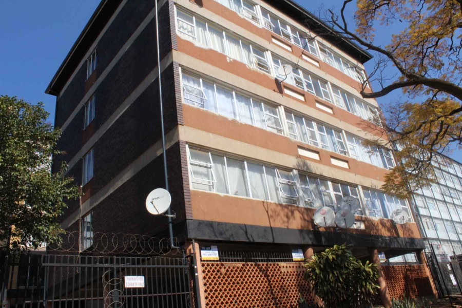 To Let 1 Bedroom Property for Rent in Sunnyside Gauteng