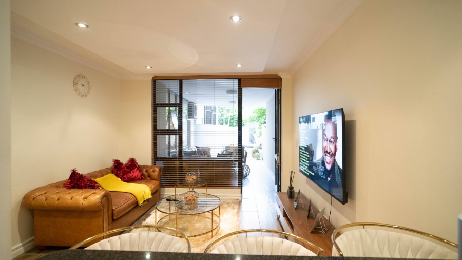 To Let 3 Bedroom Property for Rent in Sandton Central Gauteng