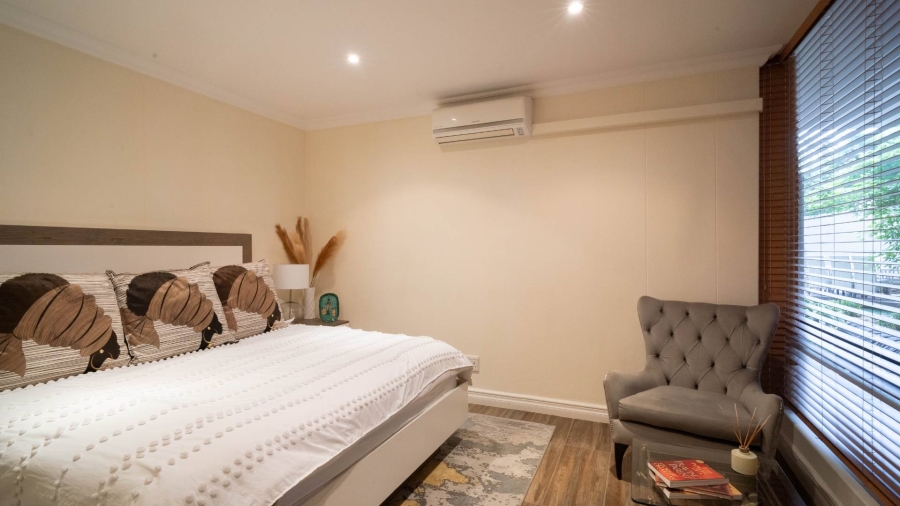 To Let 3 Bedroom Property for Rent in Sandton Central Gauteng