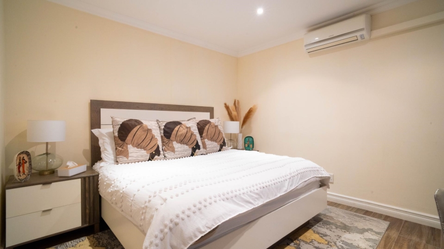 To Let 3 Bedroom Property for Rent in Sandton Central Gauteng