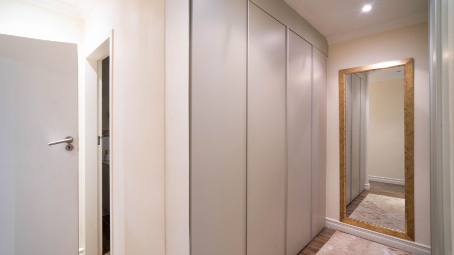 To Let 3 Bedroom Property for Rent in Sandton Central Gauteng