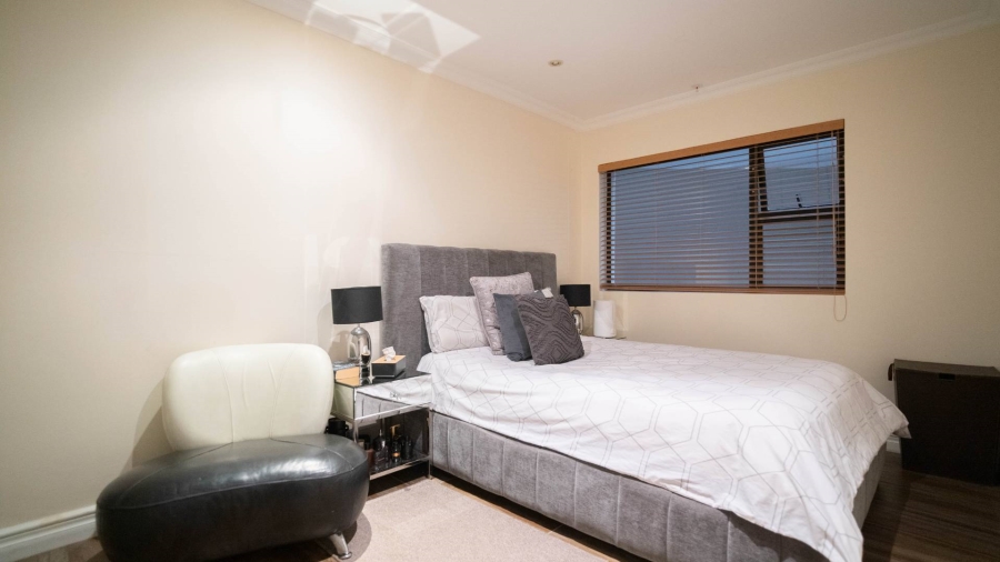 To Let 3 Bedroom Property for Rent in Sandton Central Gauteng