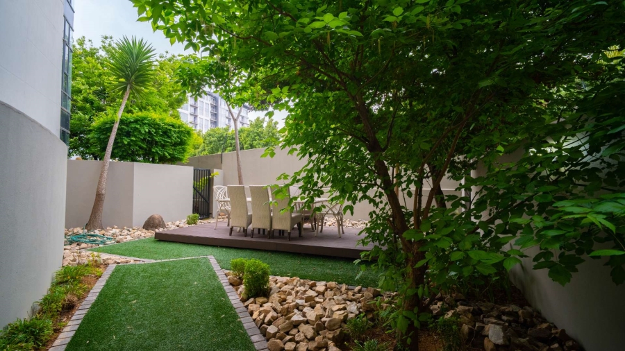 To Let 3 Bedroom Property for Rent in Sandton Central Gauteng