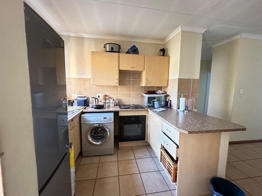 To Let 2 Bedroom Property for Rent in Annlin Gauteng