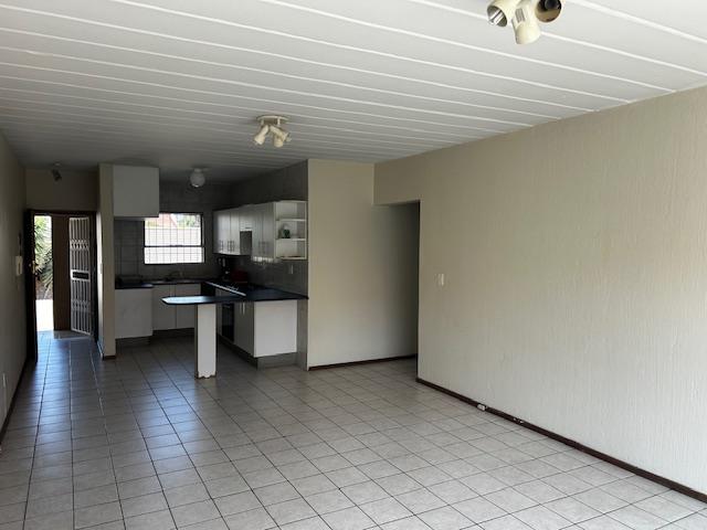 2 Bedroom Property for Sale in New Redruth Gauteng