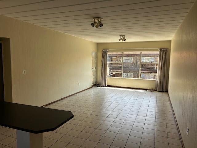 2 Bedroom Property for Sale in New Redruth Gauteng