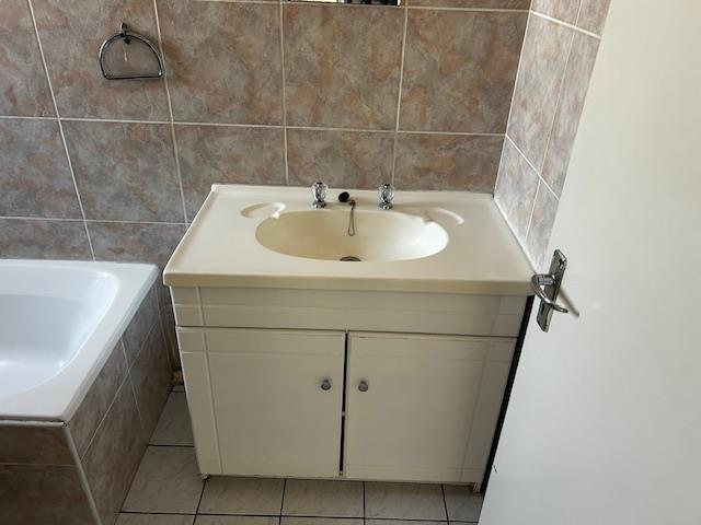 2 Bedroom Property for Sale in New Redruth Gauteng