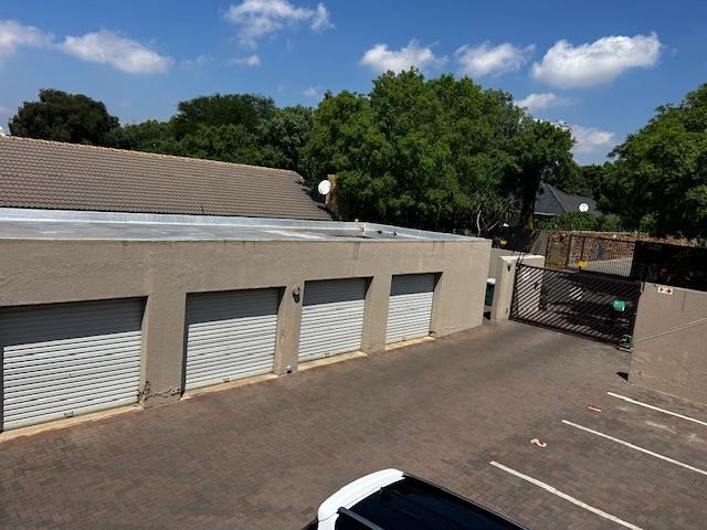 2 Bedroom Property for Sale in New Redruth Gauteng