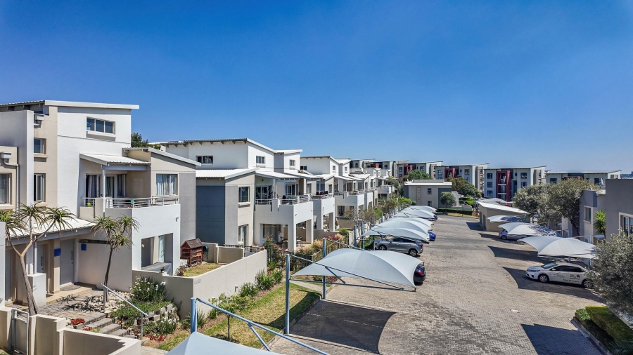 2 Bedroom Property for Sale in Beverley Gauteng