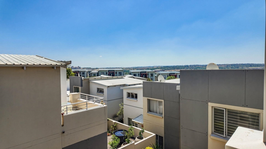 2 Bedroom Property for Sale in Beverley Gauteng