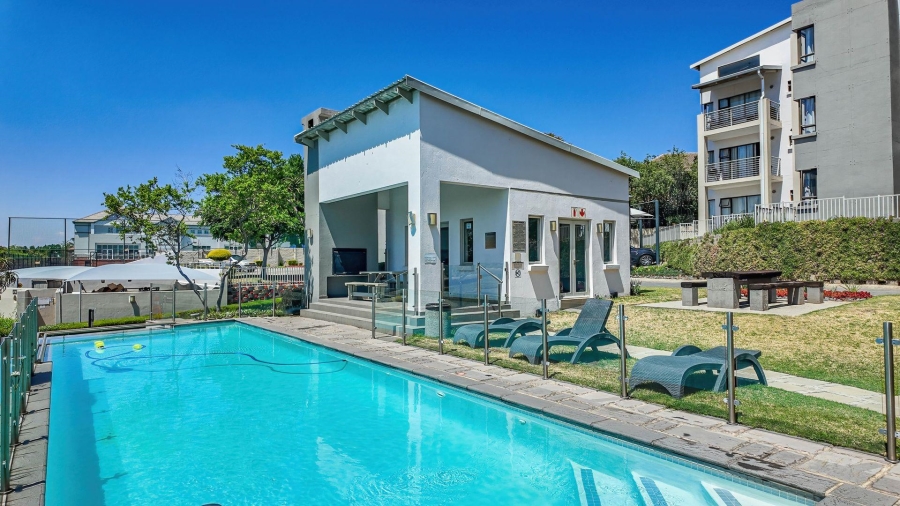 2 Bedroom Property for Sale in Beverley Gauteng