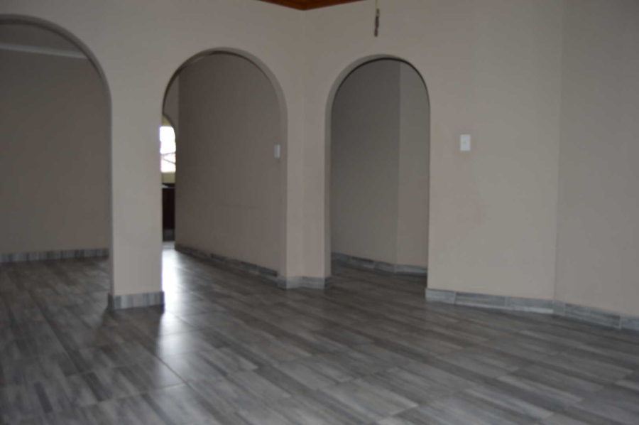 3 Bedroom Property for Sale in Birchleigh Gauteng