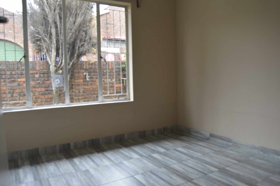3 Bedroom Property for Sale in Birchleigh Gauteng