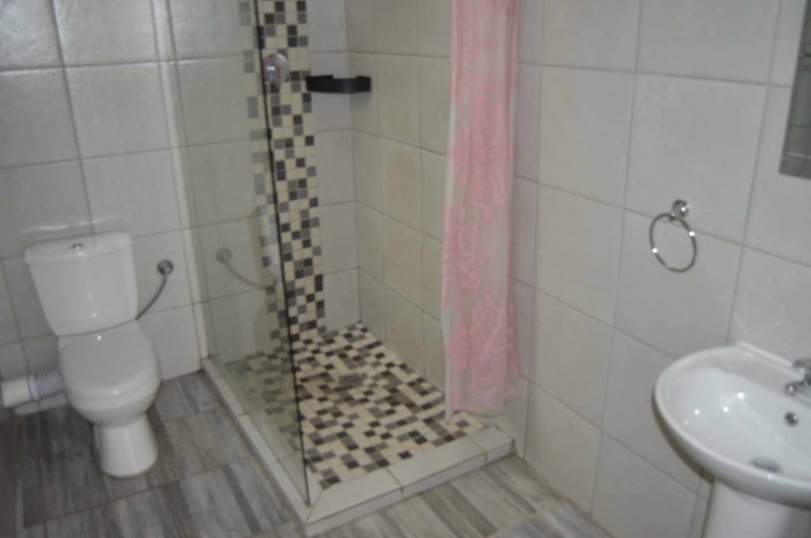 3 Bedroom Property for Sale in Birchleigh Gauteng