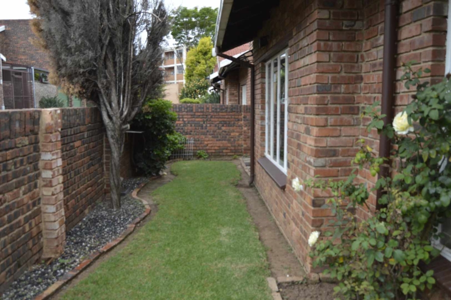 3 Bedroom Property for Sale in Birchleigh Gauteng