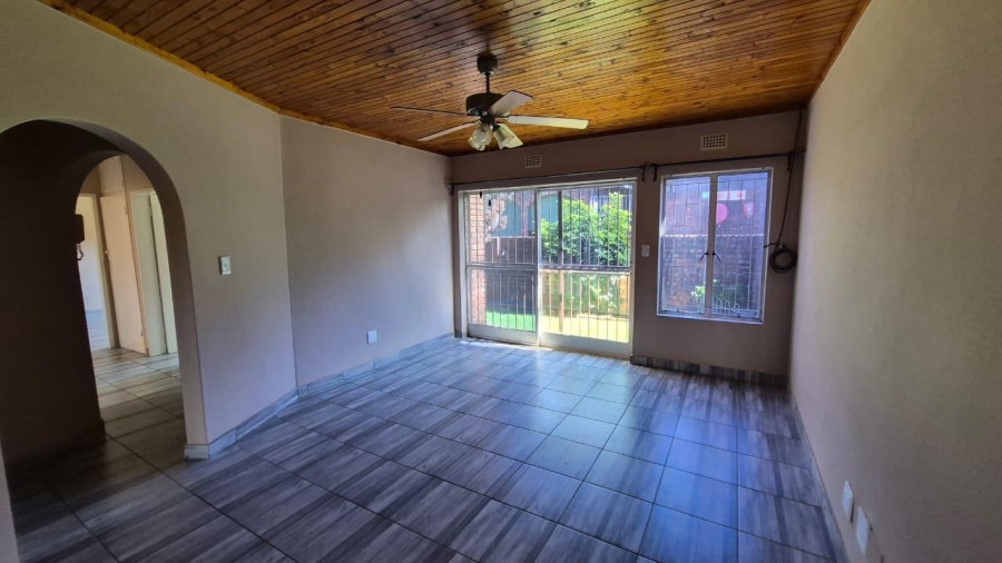 3 Bedroom Property for Sale in Birchleigh Gauteng