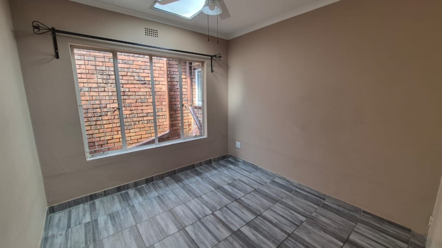 3 Bedroom Property for Sale in Birchleigh Gauteng