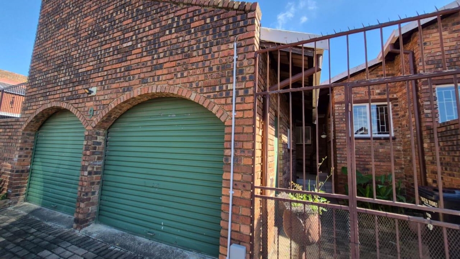 3 Bedroom Property for Sale in Birchleigh Gauteng