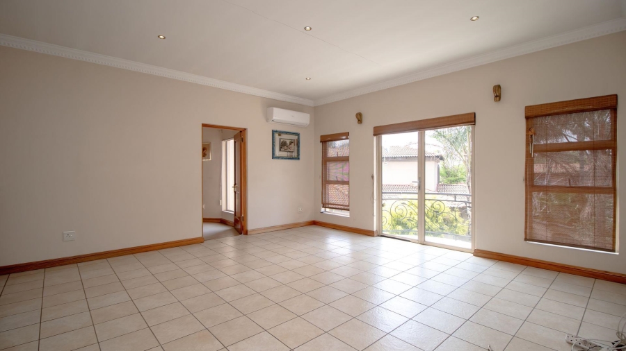 3 Bedroom Property for Sale in Lakefield Gauteng
