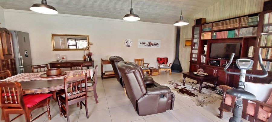 4 Bedroom Property for Sale in Alberante Gauteng