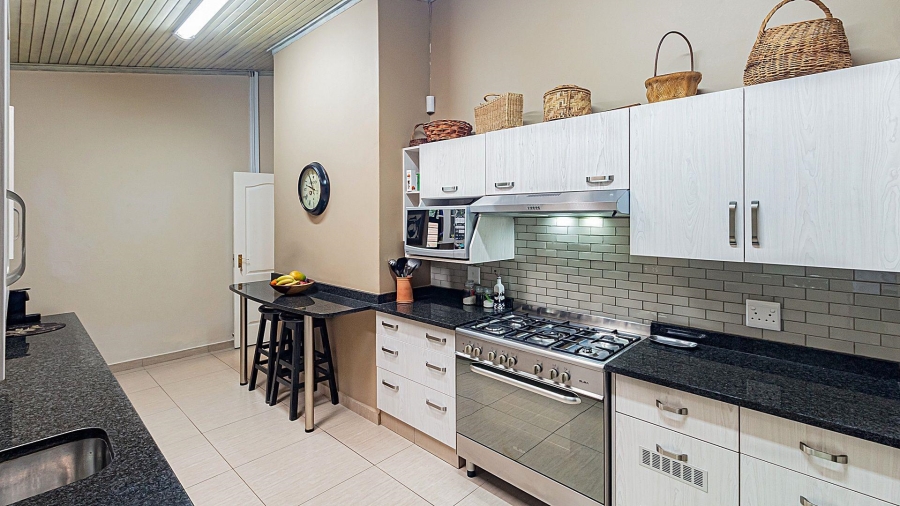 4 Bedroom Property for Sale in Alberante Gauteng