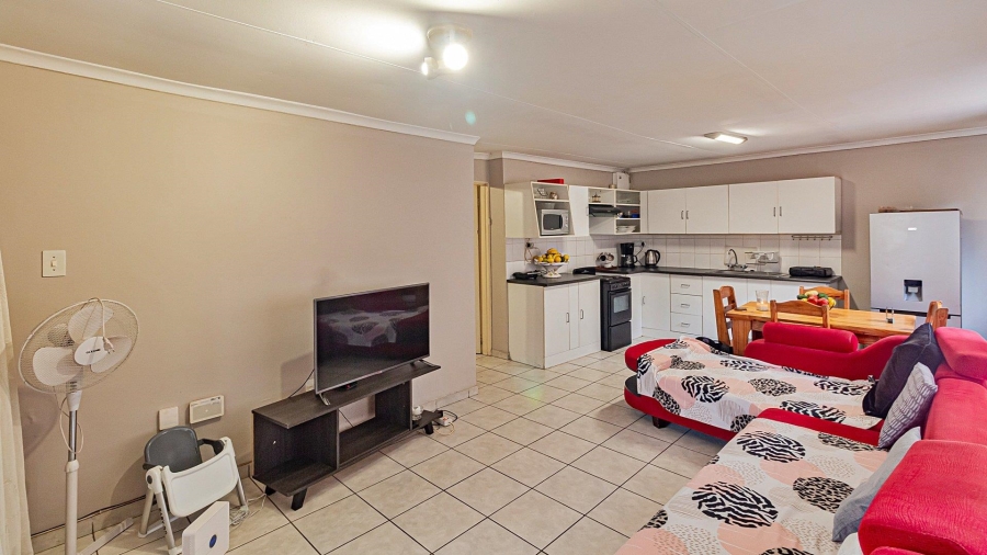 4 Bedroom Property for Sale in Alberante Gauteng