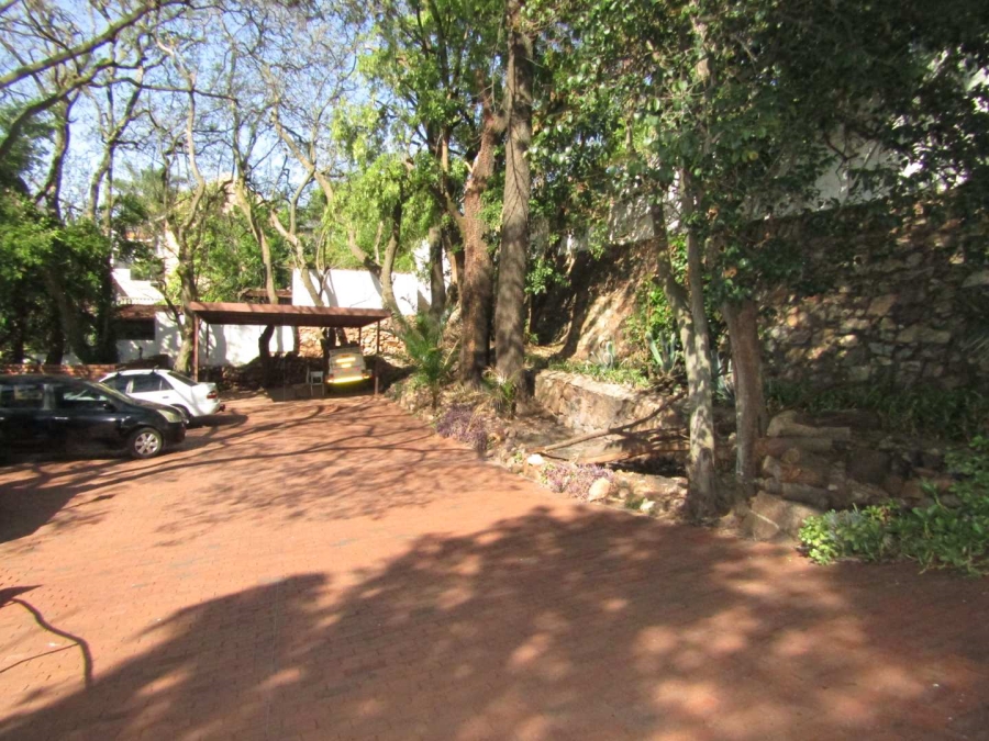 6 Bedroom Property for Sale in Houghton Gauteng