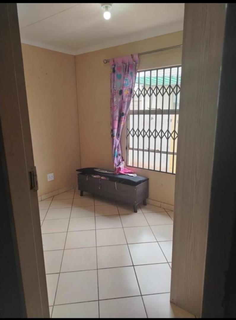 To Let 3 Bedroom Property for Rent in Rosslyn Gauteng