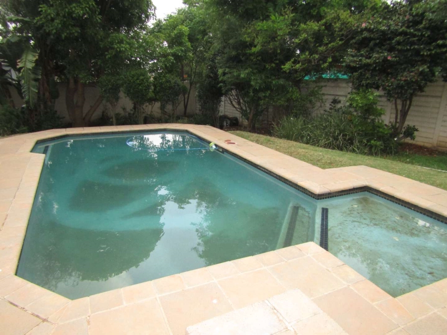 5 Bedroom Property for Sale in Sunningdale Gauteng