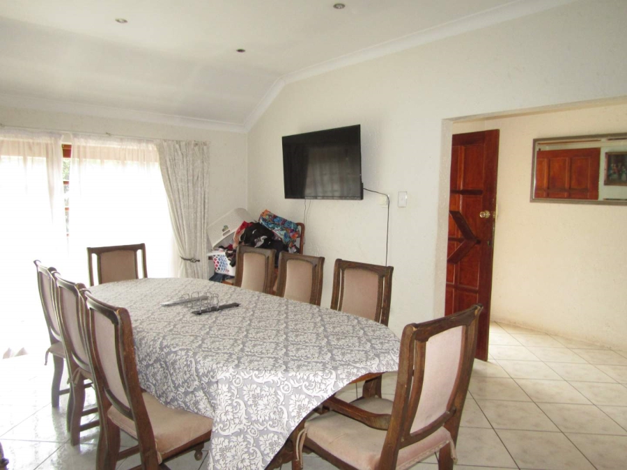 5 Bedroom Property for Sale in Sunningdale Gauteng