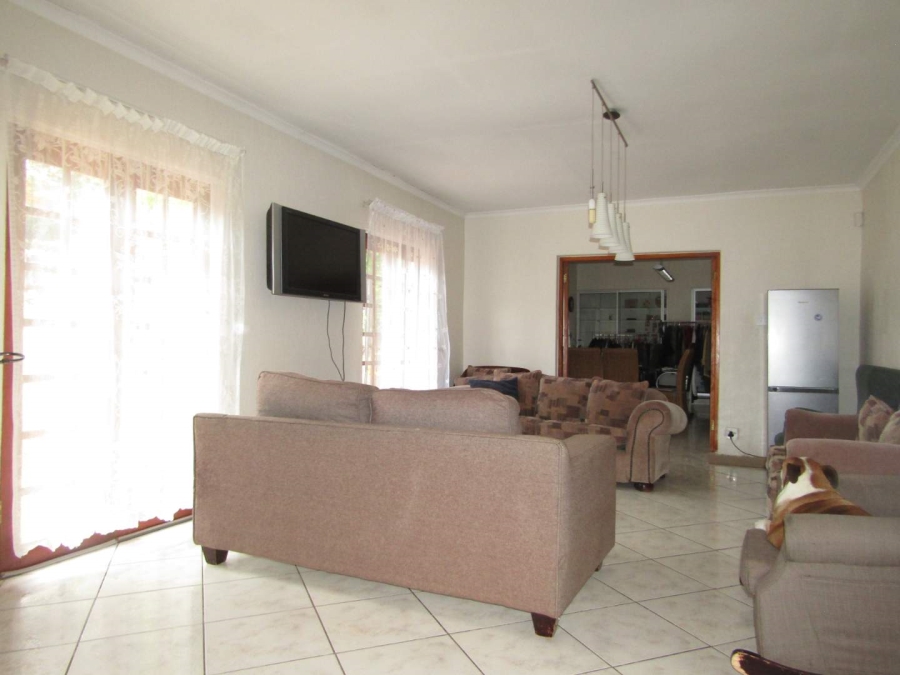 5 Bedroom Property for Sale in Sunningdale Gauteng