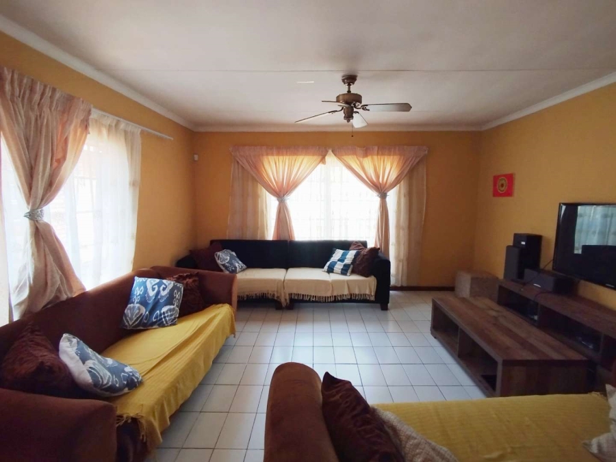 4 Bedroom Property for Sale in Doornpoort Gauteng