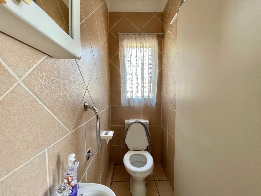 3 Bedroom Property for Sale in Theresa Park Gauteng