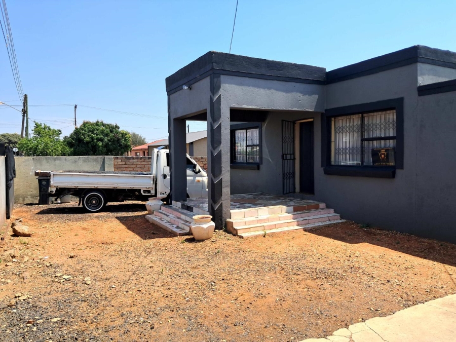 2 Bedroom Property for Sale in Ga-Rankuwa Gauteng