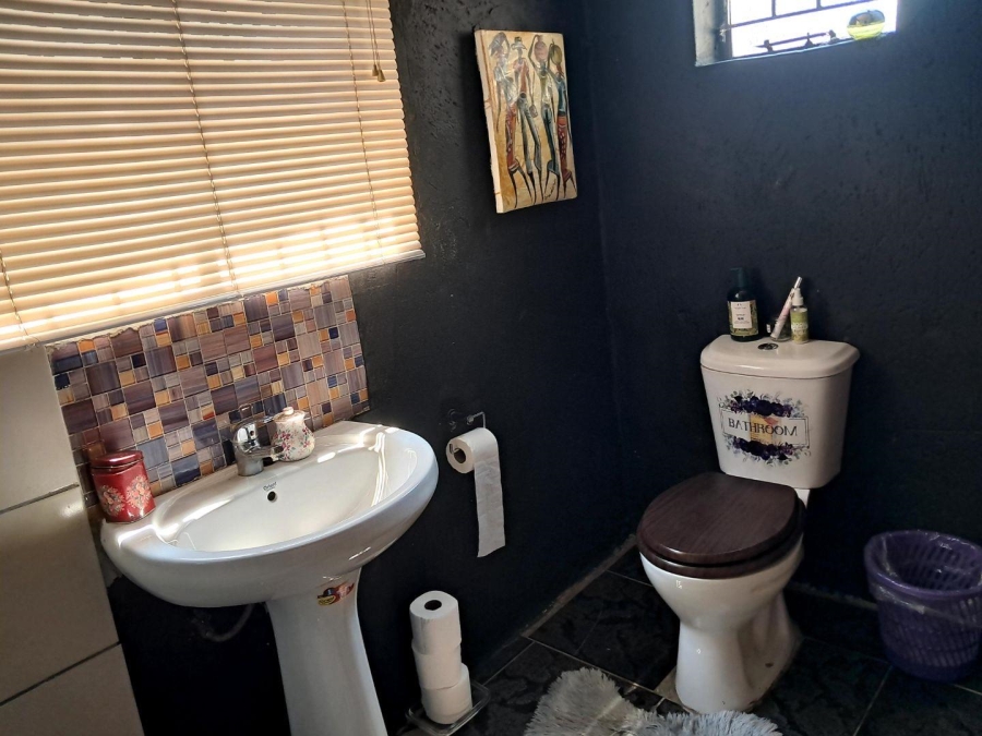 2 Bedroom Property for Sale in Ga-Rankuwa Gauteng