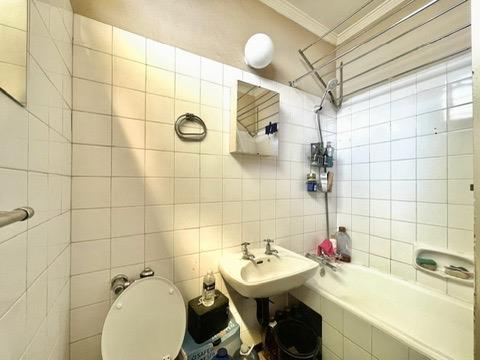 1 Bedroom Property for Sale in Gezina Gauteng