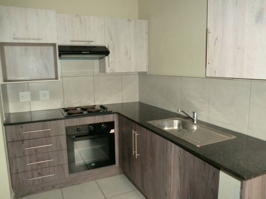 2 Bedroom Property for Sale in Norton Park Gauteng