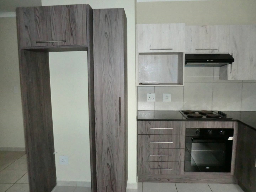2 Bedroom Property for Sale in Norton Park Gauteng
