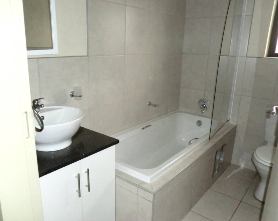 2 Bedroom Property for Sale in Norton Park Gauteng