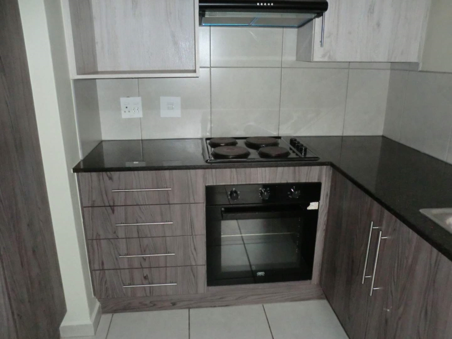 2 Bedroom Property for Sale in Norton Park Gauteng