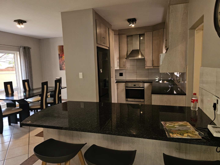 To Let 3 Bedroom Property for Rent in Woodhill Estate Gauteng